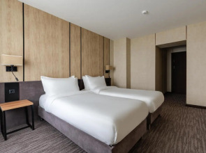 Pyramids Resorts, Charvak