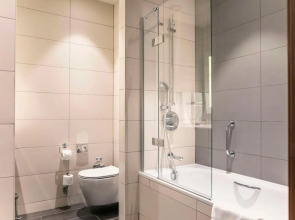 Отель Hilton Garden Inn Tbilisi Chavchavadze