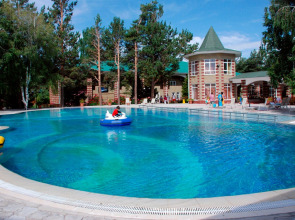 Отель Центр Отдыха "Радуга Плюс"