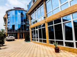 Добрая Мама