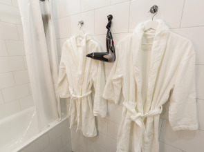 Апартаменты Азбука на Коммунистической  98/1