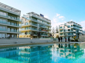 Emerald Suites Apartments