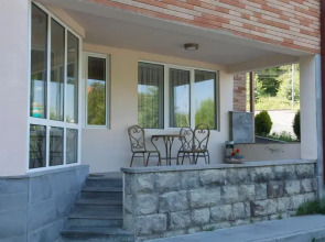 Отель Цахкаовит