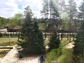 Санаторий-Профилакторий Лесной дворик ЖМЗ