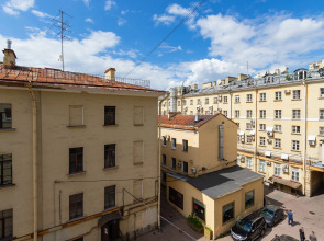 Апартаменты на Невском проспекте 32-34