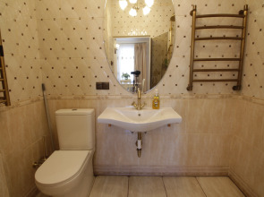 Квартира Сталинка у Кремля в центре