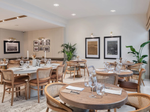 Отель Delita City