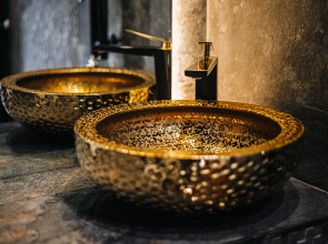 Апартаменты Lalapart Tropikana с ярким ремонтом на 30 этаже небоскреба Савеловский Сити