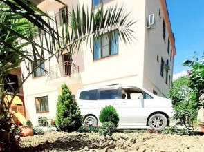 Guest house "lantana"