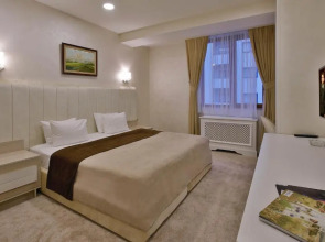 Отель Ganjali Plaza