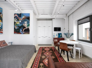 Апартаменты Два Города у метро Электрозаводская