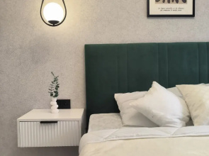 Uyutnaya Dvushka S Tikhim Dvorom Flat