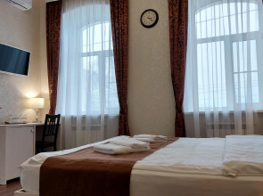 Хостел Белый Тополь