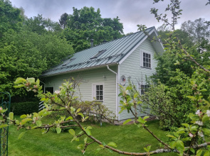 Na Bolshoy Morskoy 14 Private house
