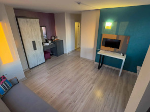 Отель La Bella Suite