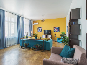 Квартира GM Apartments в легендарном Доме на Набережной