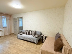 Na Artilleriyskoy Flat