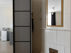 Апартаменты с Балконом в Центре Города