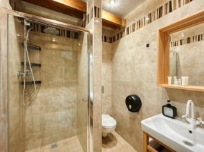 Отель Винтерфелл Новокузнецкая