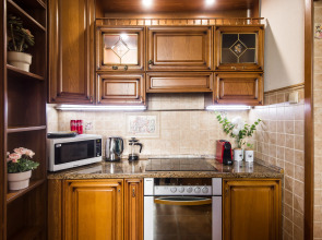 Квартира GM Apartments Четверка в Доме на Набережной у Кремля