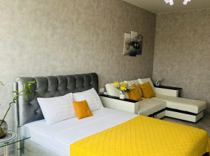 Квартира Комфорт на Нансена 103/1/5 1