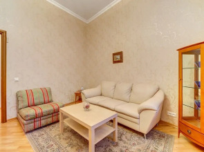 Квартира Трёхкомнатная с изолированными комнатами и балконом