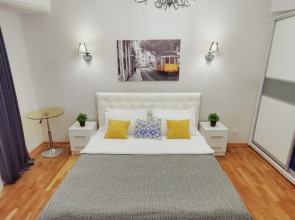 Апартаменты M.O.O.N. APARTMENTS Zenkova 86