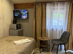 Studiya 15 Dvorik Druzey Apartments