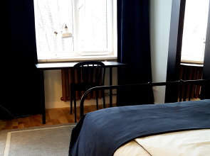 Квартира с прекрасными видами в центре Академгородка