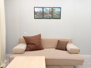 Комфортные апартаменты возле ТРЦ Планета