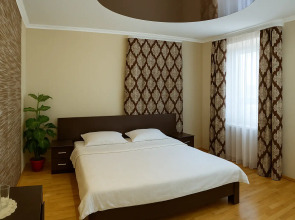 Отель Парадис