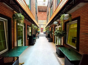 Отель Mit Tbilisi