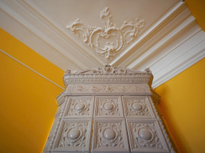 Меблированные комнаты на Столярном