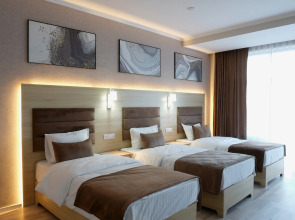 Отель Shosh Modern