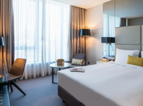 Отель Centro Westside by Rotana