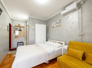 Квартира -студия с Отдельной Кухней и Видом на Море