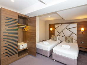 Отель Litros Hotel & Spa