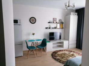 Квартира на Азина 25