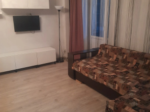 Posutochno Kvartira V Tsentere G. Nyagan Flat
