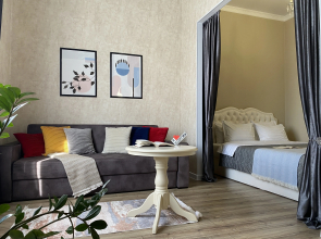 Dvuhkomnatnaya Kak Doma u Ozera Flat