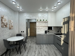 Квартира Стильная студия на Лесников 51