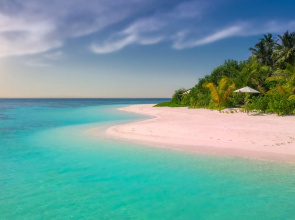 Mo Maldives Hotel
