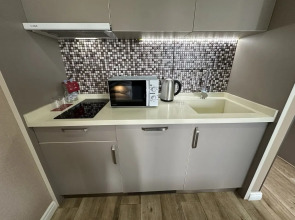 Апартаменты с видом на первой линии моря в 5* Апарт-отеле (Новый Батуми, центр набережной) (13)