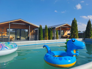 S Russkoy Baney Namore Village Bungalow