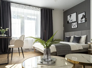 Monochrome Ot Seti Good Vibes Apartments Apartments