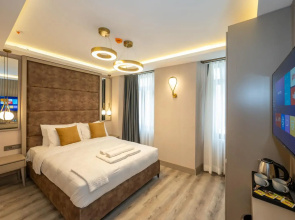 Massimo Hotel