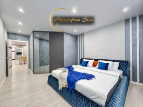 Atmosfera Sna Masshtabnaya Dvukhkomnatnaya S Krovatyyu Super King-Size V ZHK Dozhd Flat