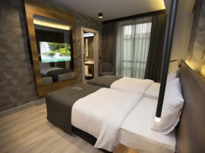 Emen's  Hotel