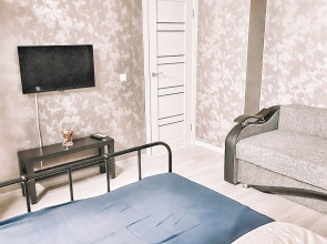 Апартаменты Cozy on Komendantskiy 55