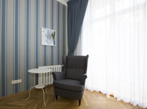 Апартаменты Маркса 50